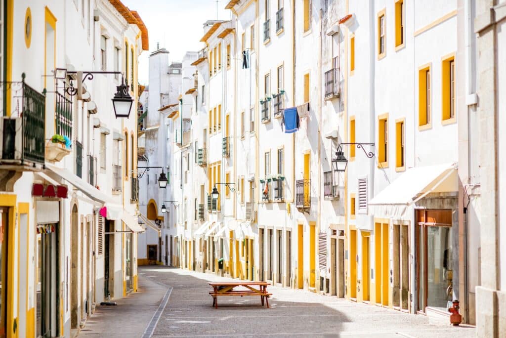 Evora, Portugal - cidades de Portugal para morar